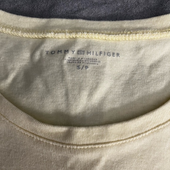 Tommy Hilfiger Tee - Picture 5 of 7